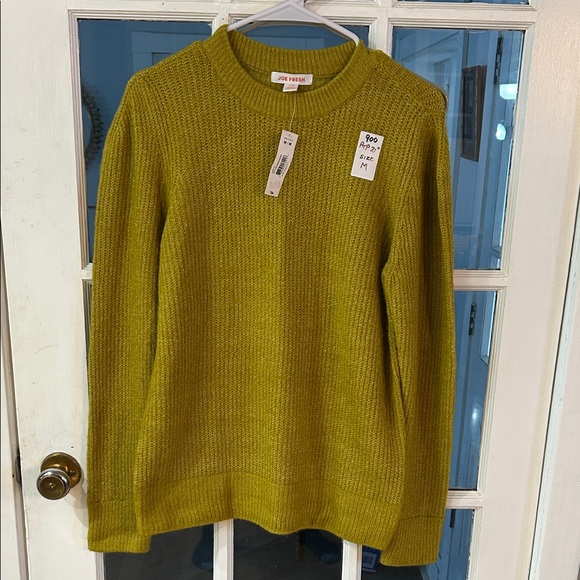 900.  NWT Joe Fresh Olive Knit Sweater - Picture 1 of 4